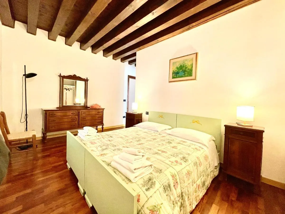 Alla Barchessa Di Villa Querini Preganziol