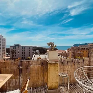 residence-conchiglia-aparthotel.hotelitalianriviera.com/