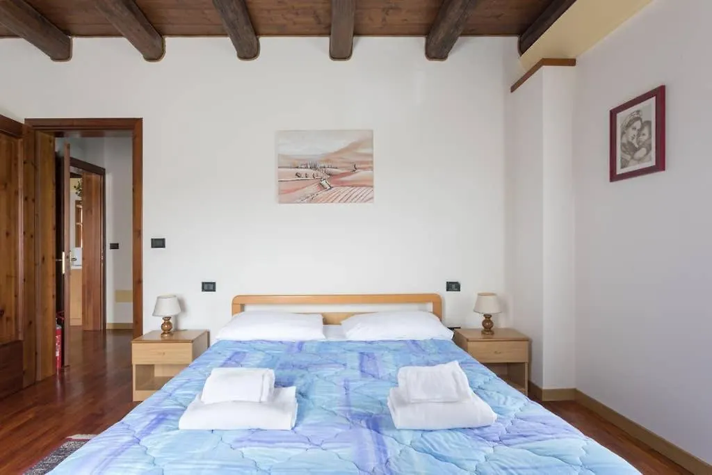 Alla Barchessa di Villa Querini Preganziol 0*,